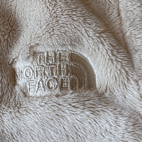 The North Face Cream Fleece Vest - Picture 3 of 7